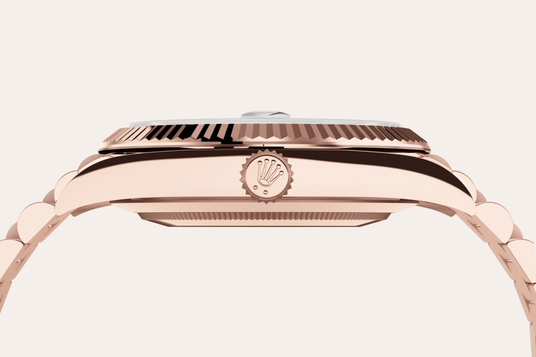 rolex Day-Date 40 in 18 ct Everose gold M228235-0055* - Michaud
