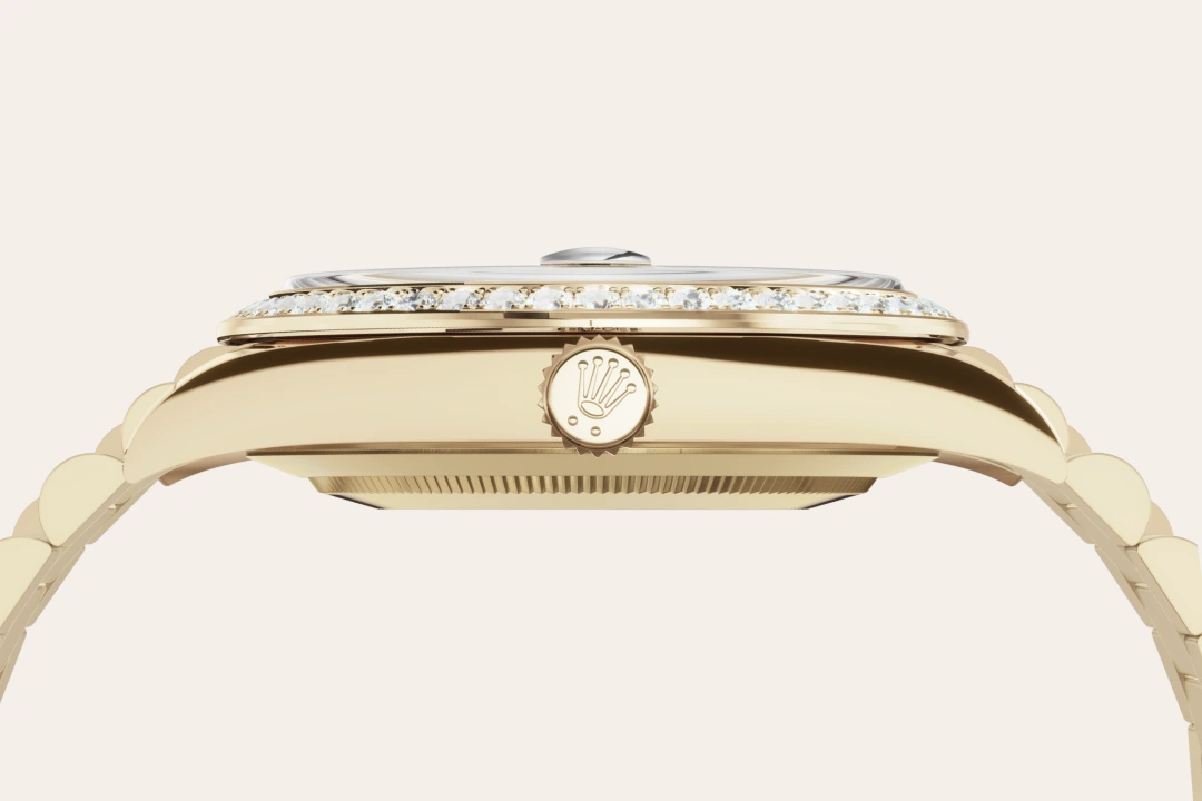 rolex Day-Date 40 in 18 ct yellow gold M228348RBR-0002* - Michaud